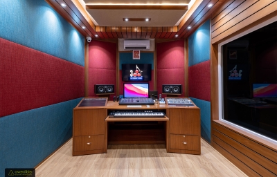 do Recording, Songwriting, Singing, Music Production, Mixing, Mastering, 5.1, and VoiceOver